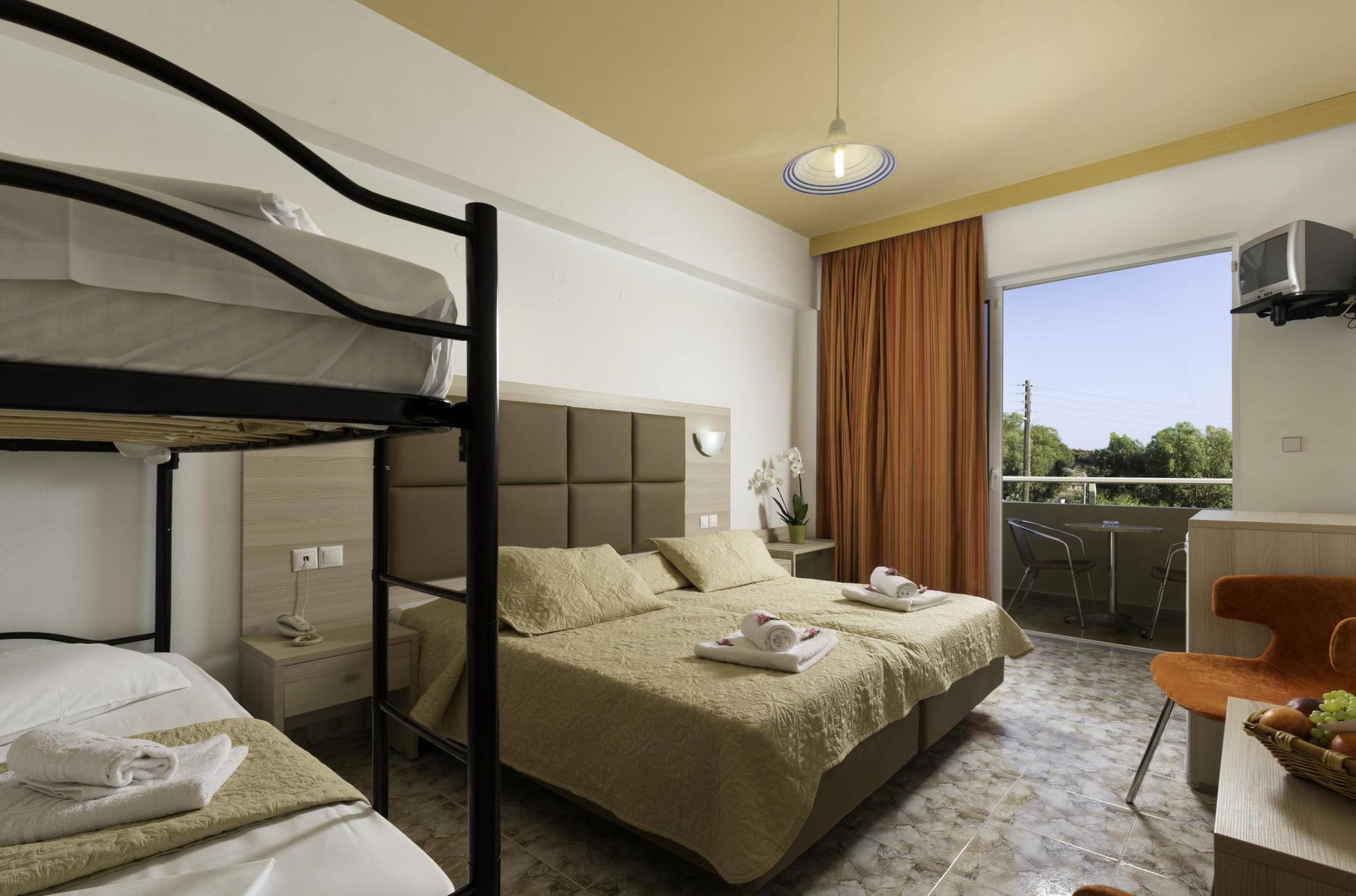 Relax Hotel Колимбия Экстерьер фото