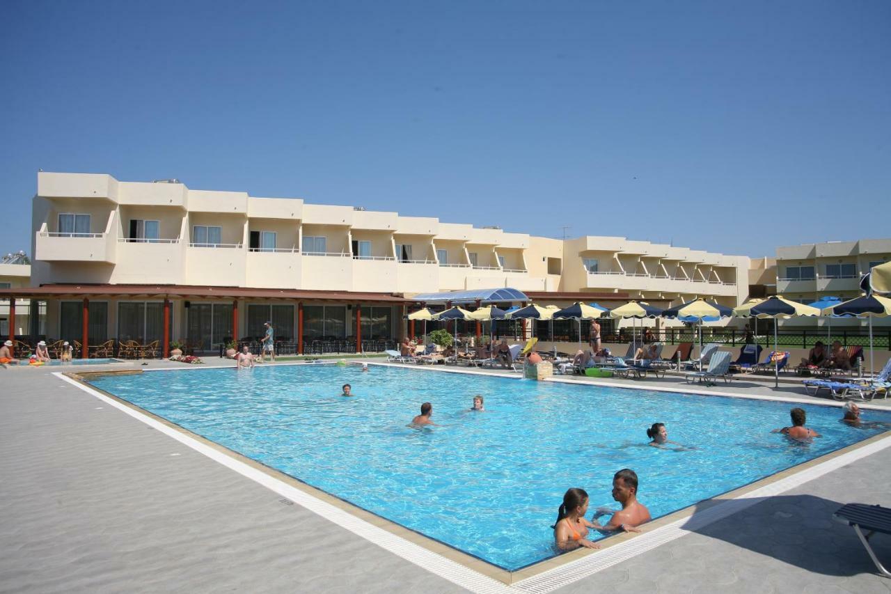 Relax Hotel Колимбия Экстерьер фото
